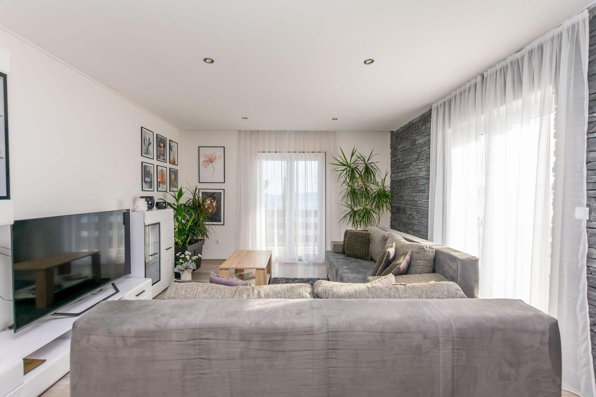 Apartments Mladen Duće Extérieur photo